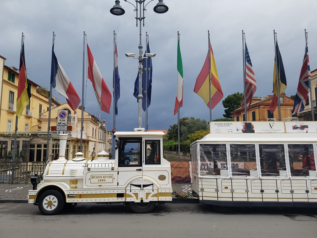 Star Cars di Vittorio Starace